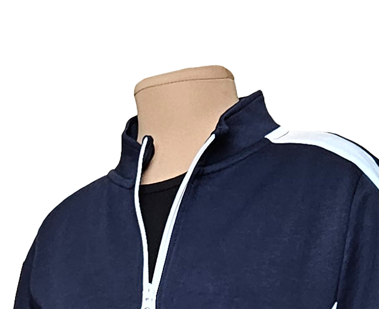 חליפת ספורט מבד עמיד לרוח, מושלם כשכבה שנייה בימים קרים. צבע כחול כהה עם עיצוב עדין ואלגנטי. מבית דרימס ג'ימנסטיקס