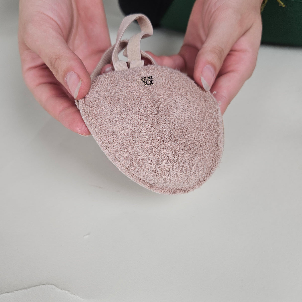 נעלי חצי מקצועיות תוצרת גרמניה, שכבה פנימית רכה לספיגת זיעה וזעזועים