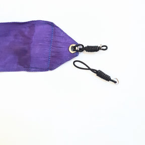 חיבור חוט לסרט בצבע שחור. מחבר סרט למקל להתעמלות אמנותית. מבית דרימס ג'ימנסטיקס