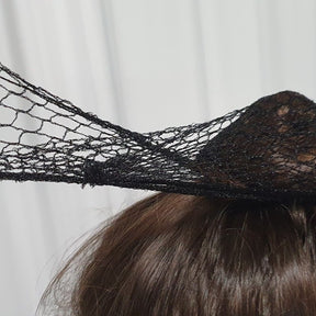 ---NEW--- רשת שיער לאימונים עשויה חומר אלסטי בצבע שחור לשמירה על תסרוקת יציבה. להתעמלות, אקרובטיקה ומחול. מבית דרימס ג'ימנסטיקס