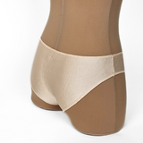 תחתוני צבע גוף משי Dreams עשויים בד משי בגוון בז׳ חלק להתעמלות, אקרובטיקה ומחול. מבית דרימס ג'ימנסטיקס