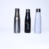  בקבוק תרמי בעיצוב אלגנטי בצבעים כסף, שחור ולבן, לשמירת טמפרטורה לאורך זמן. 540 מל'